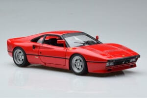 Ferrari 288 GTO Rosso Hot Wheels 1:18 J8248-0510 Pressofusione — immagine 5 di 10