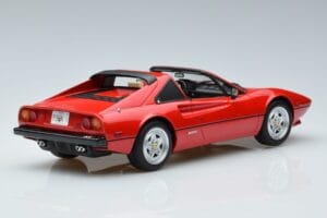 Ferrari 308 GTS QV Magnum PI GT Spirit 1:18 GT368 Resina — immagine 2 di 6