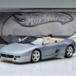 Ferrari F355 Spider Hot Wheels 1:18 23907 Pressofusione - image 7 of 7