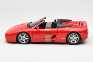 Ferrari F355 Spider Rosso UT Models 1:18 180074030 Pressofusione — immagine 3 di 6