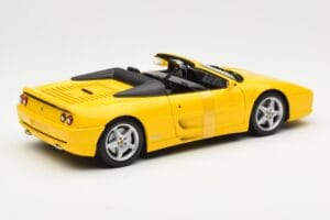 Ferrari F355 Spider Giallo UT Models 1:18 180074031 Pressofusione — immagine 2 di 6