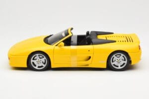 Ferrari F355 Spider Giallo UT Models 1:18 180074031 Pressofusione — immagine 3 di 6