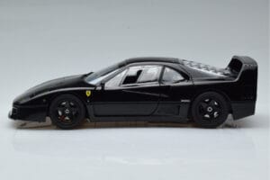 Ferrari F40 Lightweight Nero Kyosho 1:18 08412BK Pressofusione — immagine 5 di 12