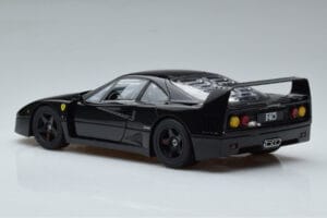 Ferrari F40 Lightweight Nero Kyosho 1:18 08412BK Pressofusione — immagine 7 di 12