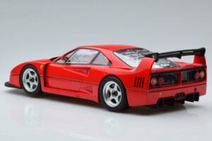 Ferrari F40 LM Rosso Corsa GT Spirit 1:18 GT388 Resina — immagine 5 di 6