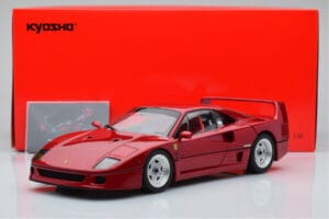 Ferrari F40 Rosso Metallizzato Asia Exclusive Kyosho 1:18 08416RM-G Pressofusione — immagine 14 di 14