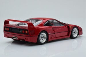Ferrari F40 Rosso Metallizzato Asia Exclusive Kyosho 1:18 08416RM-G Pressofusione — immagine 3 di 14