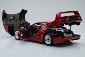 Ferrari F40 Rosso Metallizzato Asia Exclusive Kyosho 1:18 08416RM-G Pressofusione — immagine 6 di 14