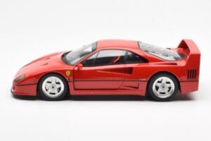 Ferrari F40 Rosso Corsa GT Spirit 1:18 GT291 Resina — immagine 2 di 5