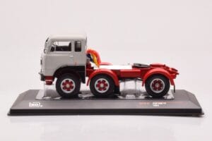 Fiat 690 T1 Bianco IXO 1:43 TR176