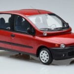 Fiat Multipla Otto 1:18 OT420 Resina - image 4 of 6