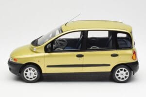 Fiat Multipla Giallo Otto 1:18 OT1047 Resina — immagine 3 di 6