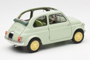 Fiat Nuova 500 Clear Verde Kyosho 1:18 08966LG Pressofusione — immagine 3 di 8