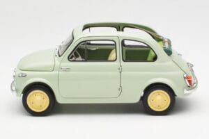 Fiat Nuova 500 Clear Verde Kyosho 1:18 08966LG Pressofusione — immagine 4 di 8