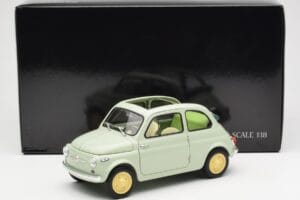 Fiat Nuova 500 Clear Verde Kyosho 1:18 08966LG Pressofusione — immagine 8 di 8