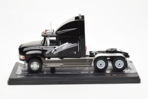 Ford Aeromax Nero IXO 1:43 TR179