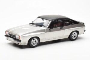 Ford Capri Mk2 X-Pack Argento MCG 1:18 MCG18349