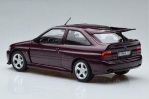Ford Escort RS Cosworth Viola Norev 1:18 182778 Pressofusione — immagine 5 di 6