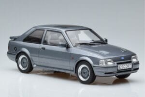 Ford Escort Mk4 RS Turbo S Grigio MCG 1:18 MCG18272 Pressofusione — immagine 4 di 6