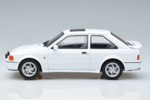 Ford Escort Mk4 RS Turbo S Bianco MCG 1:18 MCG18271 Pressofusione — immagine 3 di 6