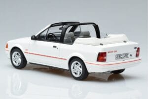 Ford Escort Mk4 XR3i Cabriolet Otto 1:18 OT398 Resina — immagine 5 di 6