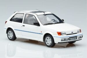 Ford Fiesta Mk3 XR2i Otto 1:18 OT967 Resina — immagine 4 di 6