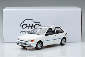Ford Fiesta Mk3 XR2i Otto 1:18 OT967 Resina — immagine 6 di 6
