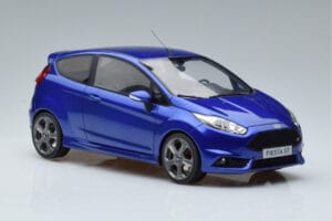 Ford Fiesta ST Mk7 Blu Otto 1:18 OT403 Resina — immagine 4 di 6