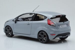 Ford Fiesta ST2000 Grigio Otto 1:18 OT985 Resina — immagine 5 di 6