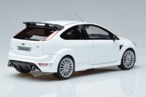 Ford Focus RS Mk2 Bianco Otto 1:18 OT977 Resina — immagine 2 di 6
