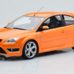 Ford Focus Mk2 ST 2.5 Electric Arancione Otto 1:18