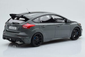 Ford Focus RS Mk3 Stealth Grigio Otto 1:18 OT779 Resina — immagine 2 di 6