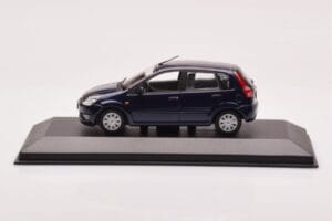 Ford Fusion Blu Minichamps 1:43