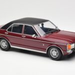 Ford Granada Mk1 Rosso Scuro Metallizzato Nero Opaco MCG 1:18 MCG18393 - image 4 of 6