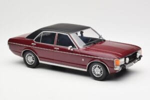 Ford Granada Mk1 Rosso Scuro Metallizzato Nero Opaco MCG 1:18 MCG18393 Pressofusione — immagine 4 di 6