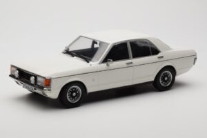 Ford Granada Mk1 Bianco MCG 1:18 MCG18395