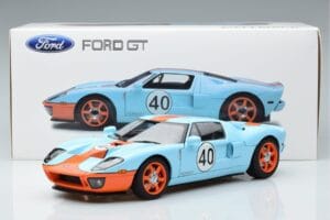 Ford GT Gulf Livery AUTOart 1:18 80513 Pressofusione — immagine 8 di 8