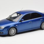 Ford Mondeo ST220 Performance Blu Otto 1:18 OT448