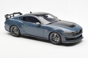 Ford Mustang Dark Horse Vapor Blu Metallic GT Spirit 1:18 GT454 Resina — immagine 4 di 6