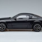 Ford Mustang GT S197 Bullitt AUTOart 1:18 73067 Pressofusione - image 4 of 7
