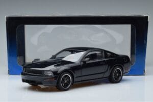 Ford Mustang GT S197 Bullitt AUTOart 1:18 73067 Pressofusione — immagine 7 di 7