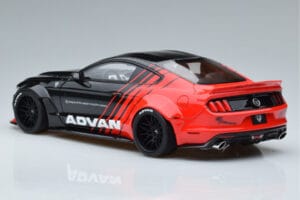 Ford Mustang S550 LB Works Liberty Walk Advan GT Spirit 1:18 KJ035 Resina — immagine 5 di 6