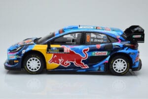 Ford Puma Rally1 WRC #8 O. Tanak / M. Jarveoja Winner Rally Sweden 2023 IXO 1:18 18RMC154A Pressofusione — immagine 3 di 6