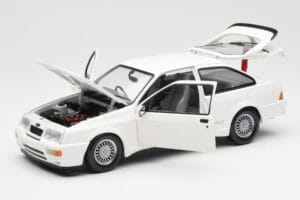 Ford Sierra RS RHD Bianco Minichamps 1:18 150084070 Pressofusione — immagine 2 di 8