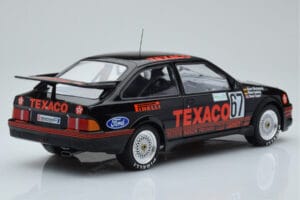 Ford Sierra RS500 Cosworth Texaco #67 K. Ludwig / K. Niedzwiedz / S. Soper 24 Hours of Nurburgring Winner 1987 IXO 1:18 18RMC — immagine 2 di 6