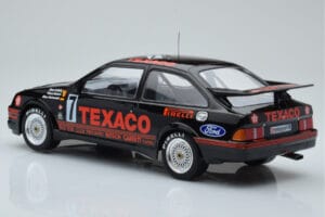 Ford Sierra RS500 Cosworth Texaco #7 K. Ludwig / K. Niedzwiedz / T. Boutsen 24 Hours of Spa 1987 IXO 1:18 18RMC051B Pressofus — immagine 5 di 6