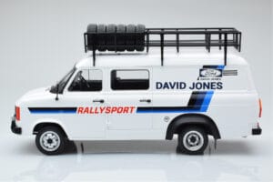 Ford Transit Mk2 Van Team David Jones Rally Assistance IXO 1:18 18RMC033XE Pressofusione — immagine 3 di 6