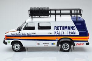 Ford Transit Mk2 Van Team Rothmans Rally Assistance IXO 1:18 18RMC057XE Pressofusione — immagine 3 di 6