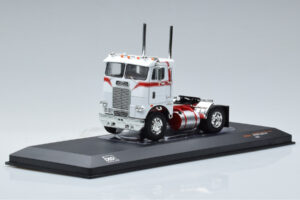 Freightliner COE Bianco IXO 1:43 TR128