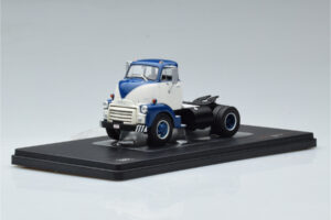 GMC 950 COE Blu Bianco IXO 1:43